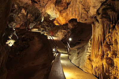 Jaskinia w Nerja