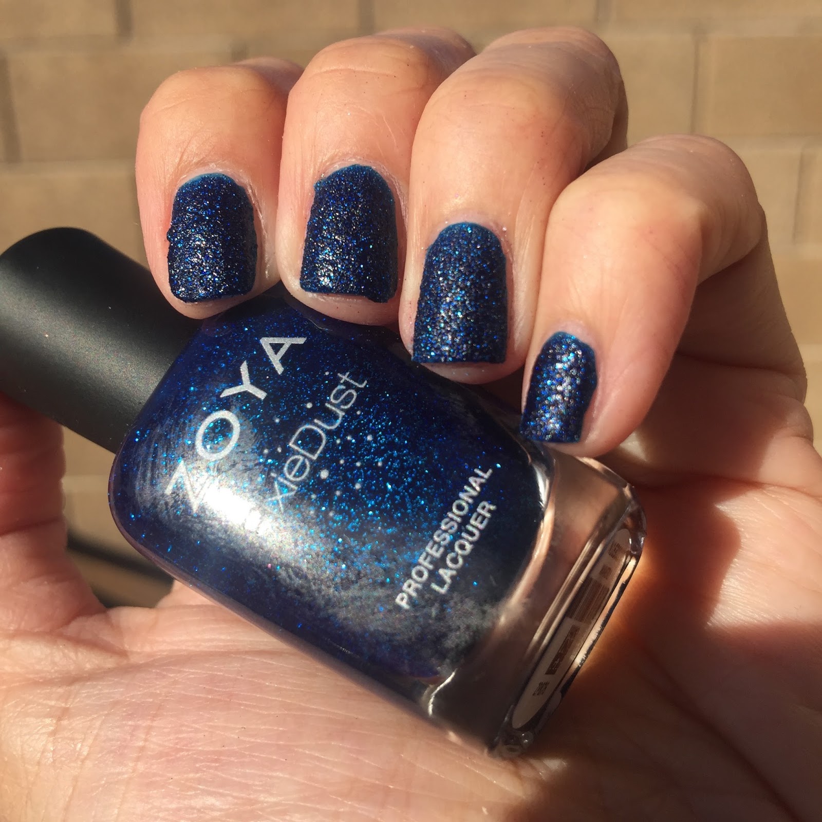 Zoya Waverly