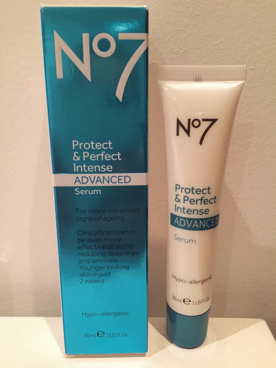 Review No7 Protect & Perfect Intense Advanced Serum Natalya