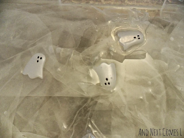 Ghost Halloween sensory box idea for kids
