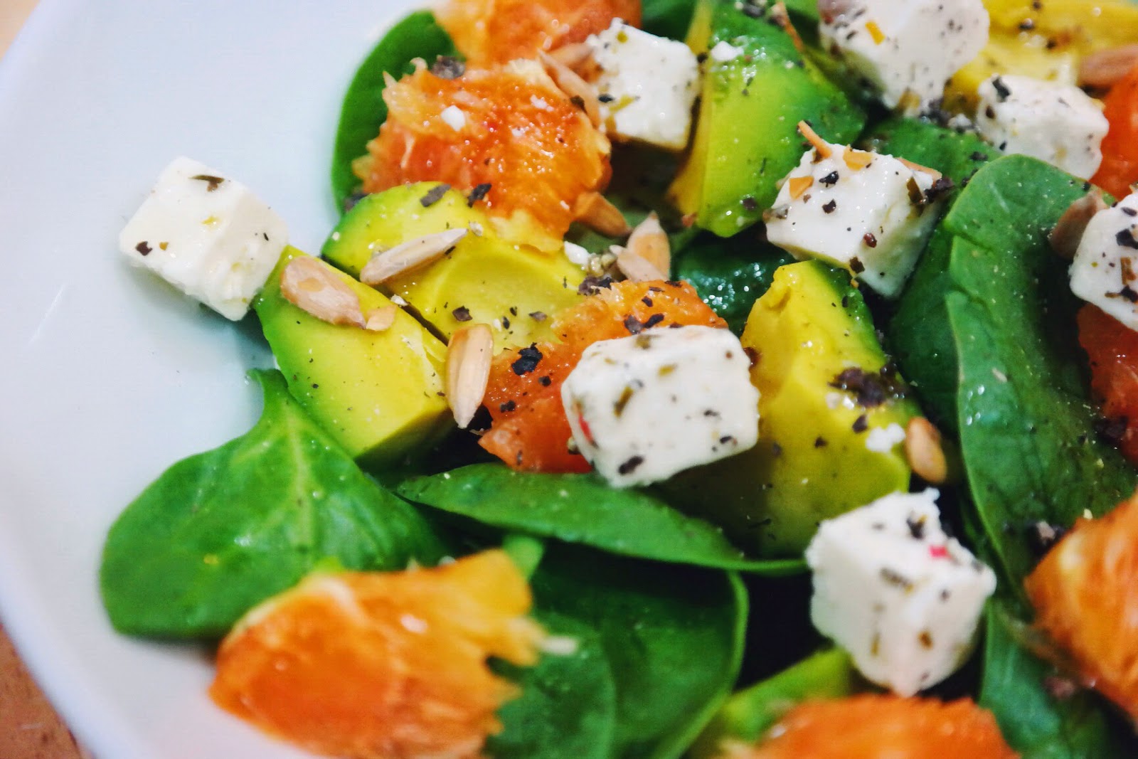 Avocado Feta Orange Salad with Baby Spinach and Pumpkin Seeds Easy