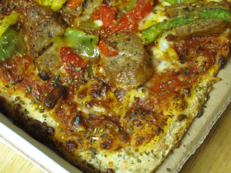 Review Domino's Italian Sausage & Pepper Trio Artisan Pizza