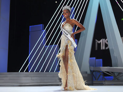 6 A beleza da Miss Universo 2011