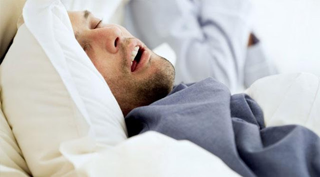 Nak Tahu Kenapa Tidur Tanpa Bantal Sebenarnya Lebih Baik Untuk Kesihatan? tidur tanpa bantal, tidur lebih baik tanpa bantal, tidur berdengkur dengan bantal, bantal sakit tulang belakang, bantal berdengkur