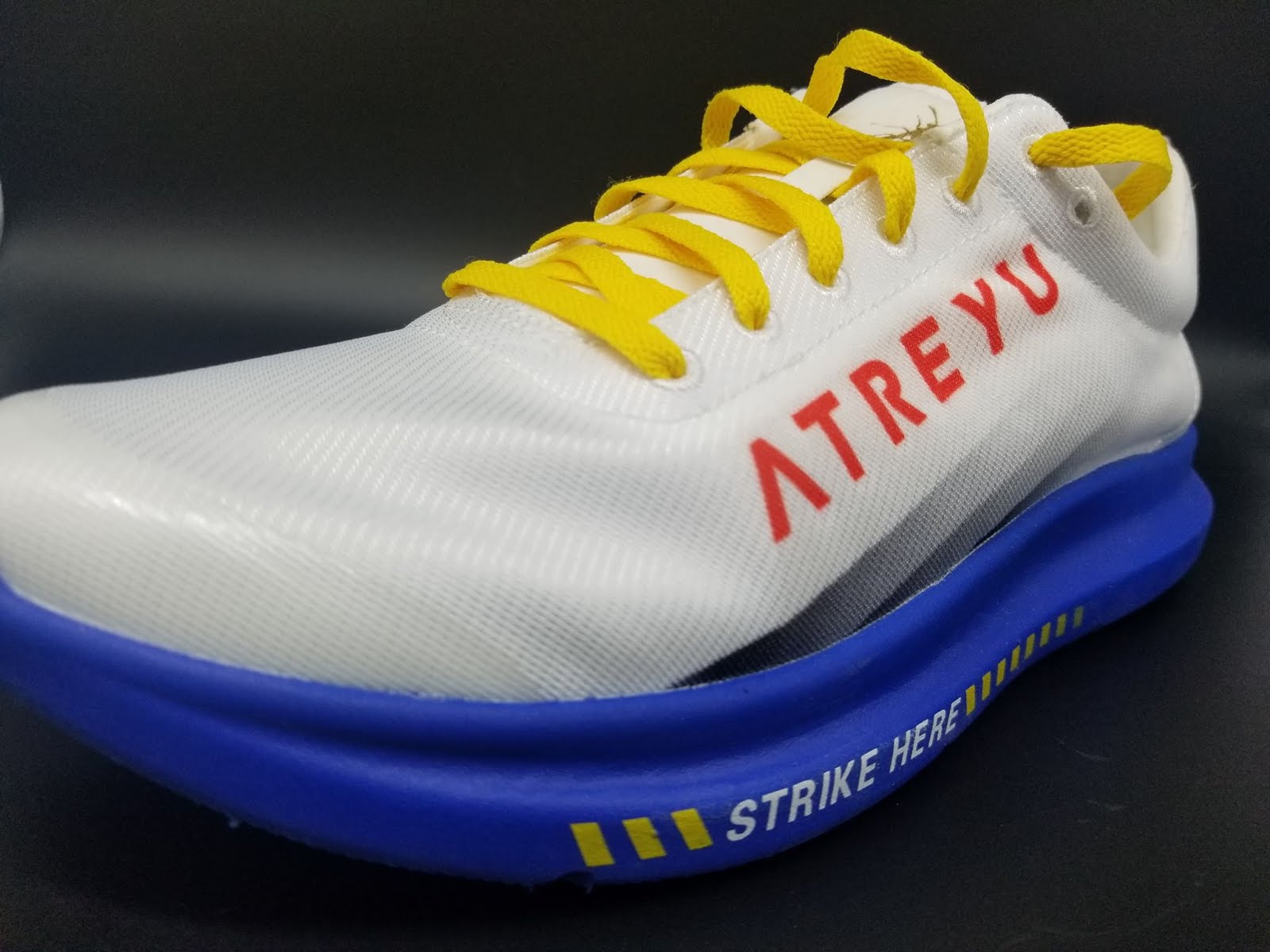 atreyu running shoes amazon
