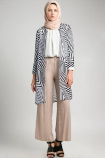 Cardigan Panjang Semata Kaki Dan Semata Kaki Yang Sedang Trend Terbaru Cardigan Panjang Semata Kaki Dan Semata Kaki Yang Sedang Trend Terbaru