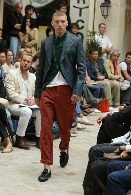 コレクション:2003 S/S COMME des GARCONS HOMME PLUS|コムデギャルソン店舗マップ コレクション:2003 S/S COMME des GARCONS HOMME PLUS|コムデギャルソン店舗マップ