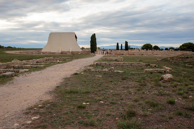 Ампуриас (Empuries) Ампуриас (Empuries)