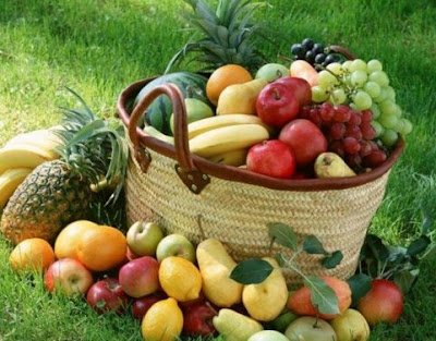 Berbagai manfaat buah - buahan untuk kecantikan kulit Berbagai manfaat buah - buahan untuk kecantikan kulit