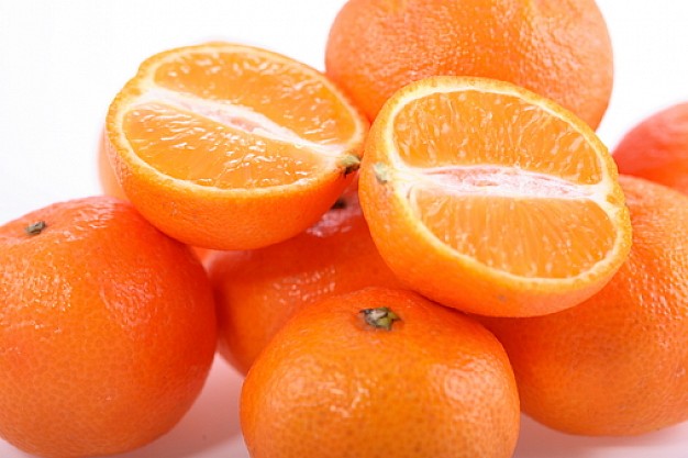 They like oranges. Оранжевые продукты. Апельсин или апельсинов. Килограмм апельсинов или апельсин. Что полезного в апельсинах.