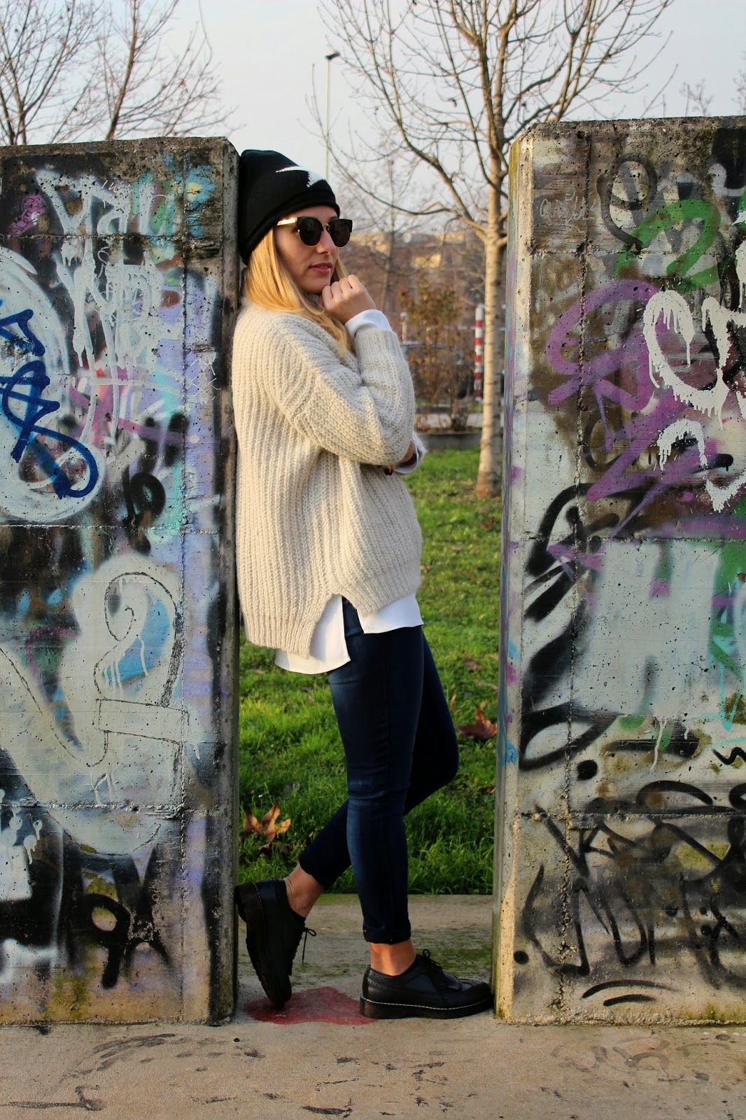Eniwhere Fashion - maxi sweater and beanie