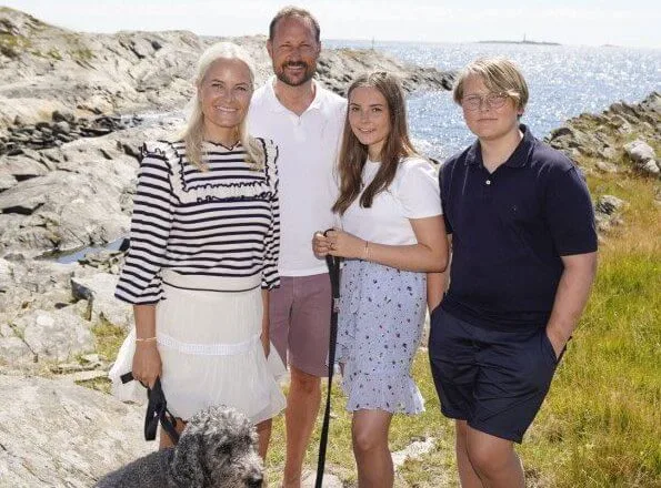 Crown Princess Mette-Marit wore a new sweatshirt by Ulla Johnson. Princess Ingrid Alexandra wore a new printed mini skirt by Ganni