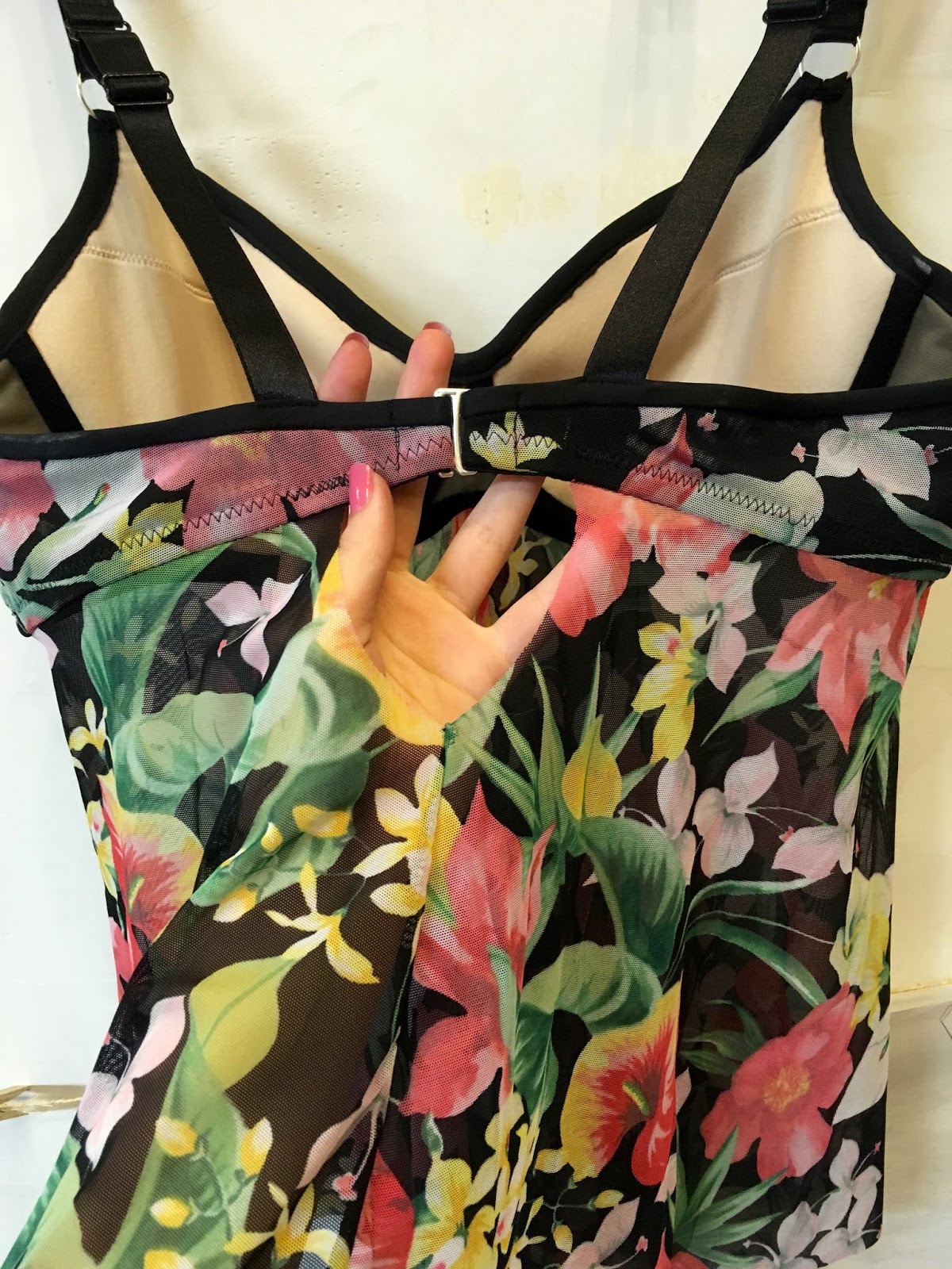 How To: Turn your Bra into a Tankini! - Emerald Erin