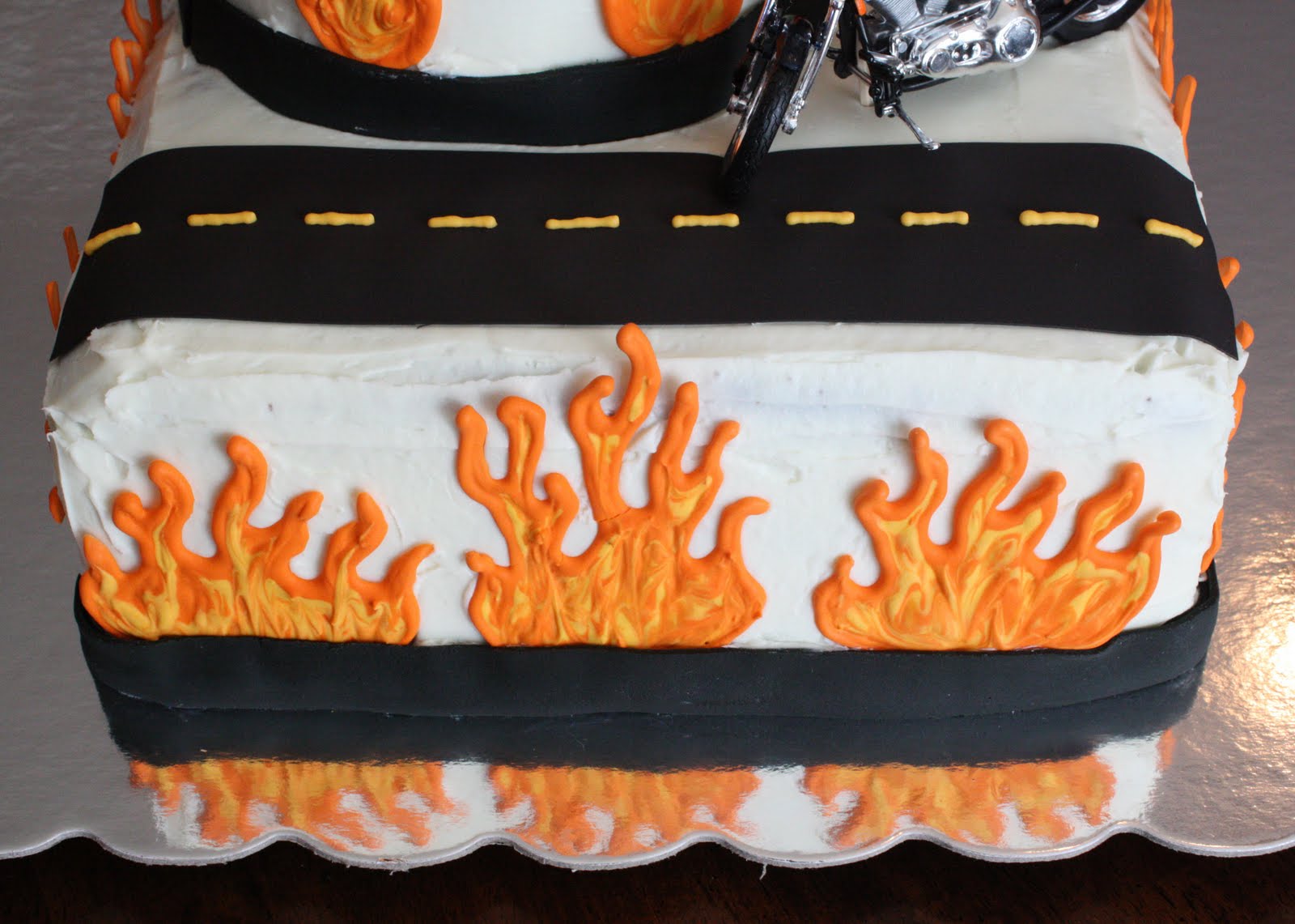 harley davidson logo with flames Fondant road and toy Harley