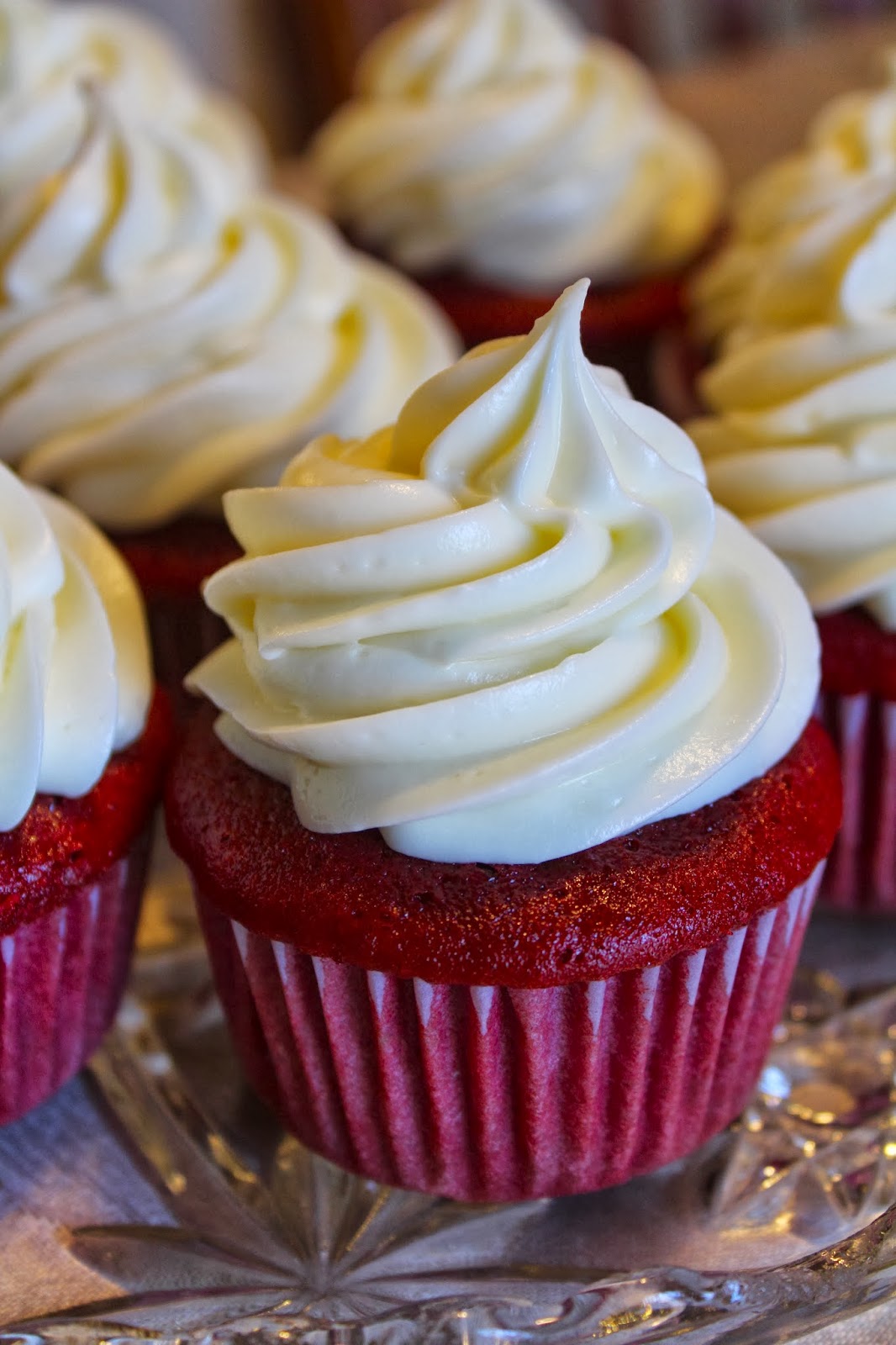Blog as you Bake: Cheesecake filled Red Velvet Cupcakes with Cream ...