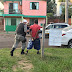 Homem que furtou passarinho é detido pela polícia após fugir de populares