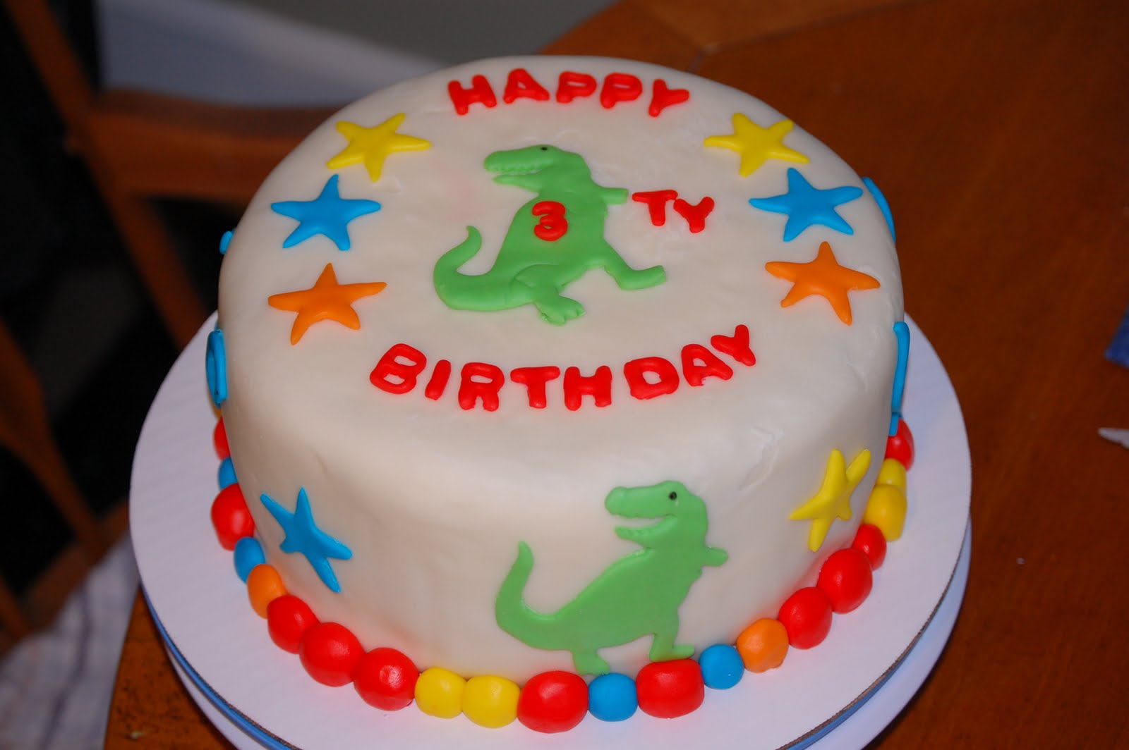 Food, Fun and Family: dinosaur cake