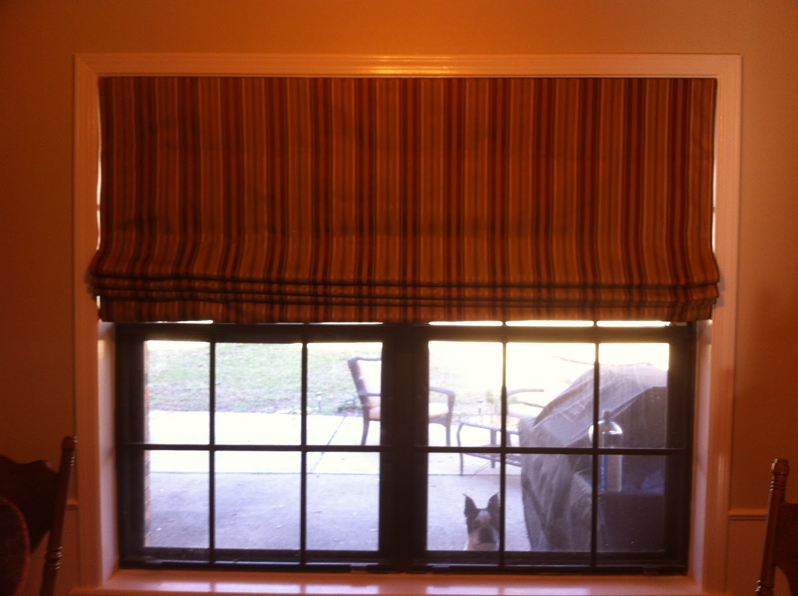 Snazzy Strawberry Blonde DIY No Sew Roman Shades from Mini Blinds