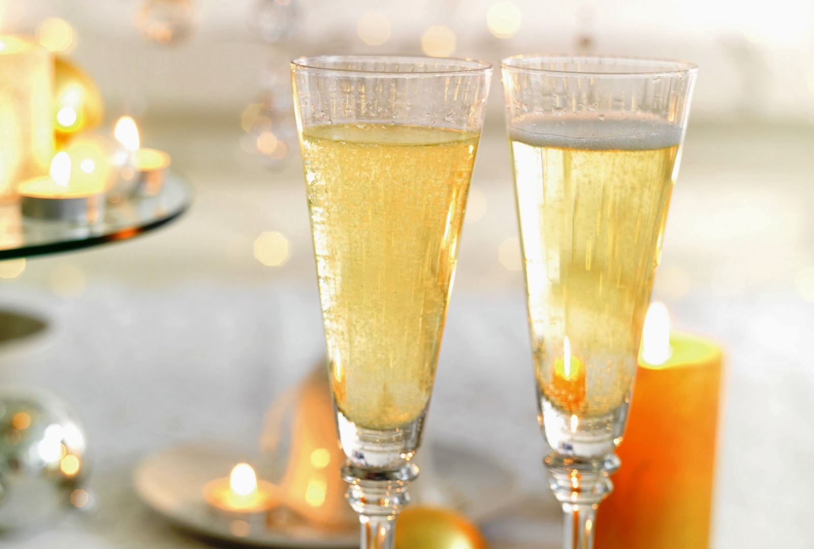 Izaneo le Blog: Préparez votre table de fête pour un réveillon inoubliable