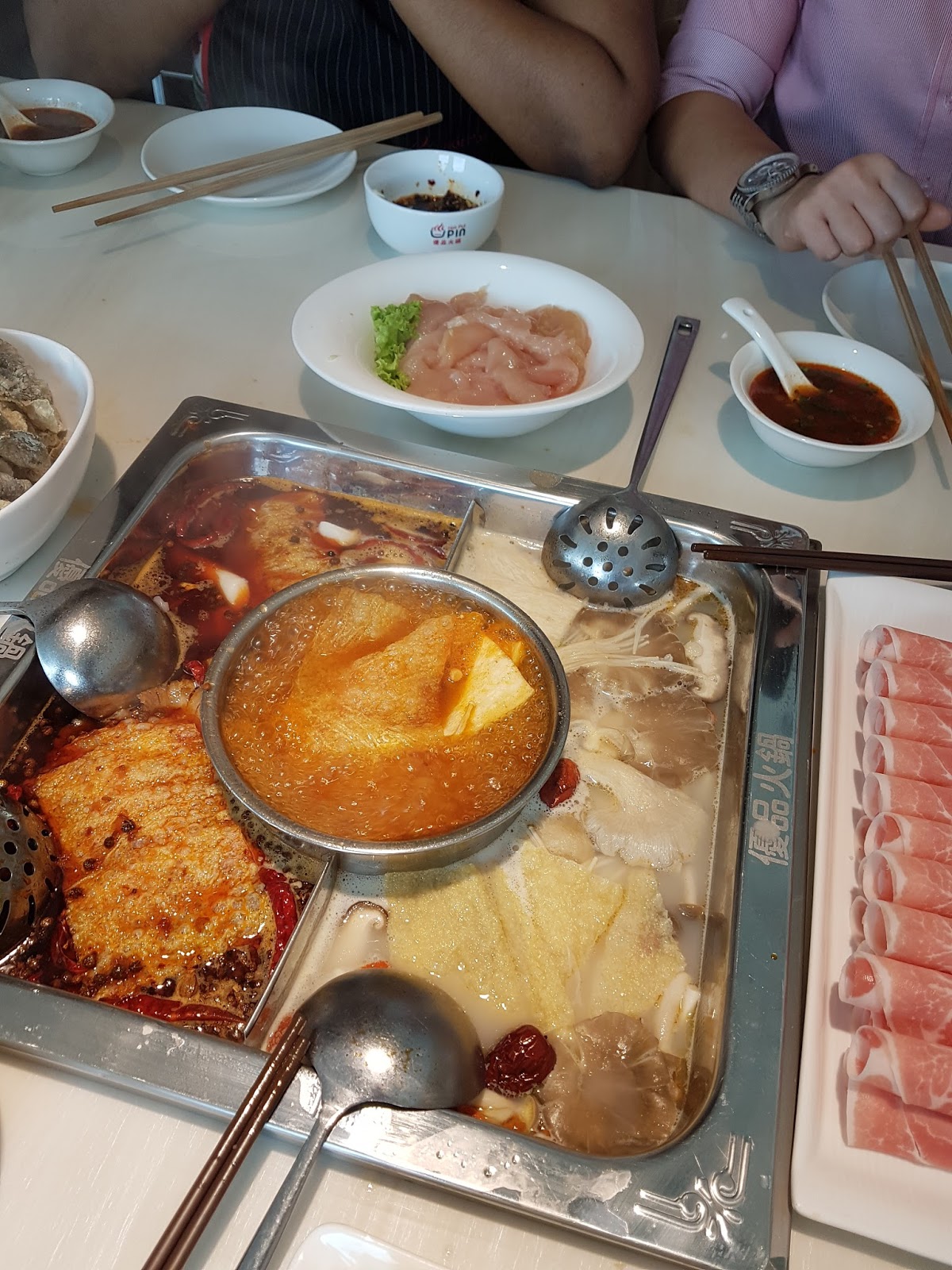 To See To Feel To Eat Upin Hot Pot, Clarke Quay Central