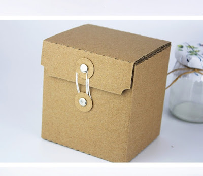 Medium corrugated cardboard boxes for packaging, Christmas gift cardboard boxes shipping carton paper boxes 