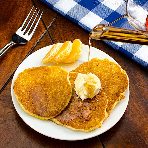 https://4.bp.blogspot.com/-oZ-9FOMsV34/XCllxchhEjI/AAAAAAAAFOg/TFZutIBpl8ApHTCVWMPMWpavghah83FvwCLcBGAs/s1600/Cornmeal-Pancakes-012-websize-x500.jpg