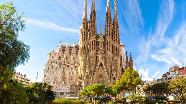 Resultado de imagem para barcelona pontos turisticos