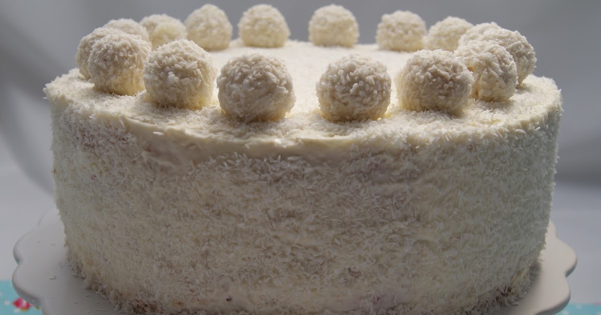 biscuit and buttercream: Kokos-Erdbeertorte