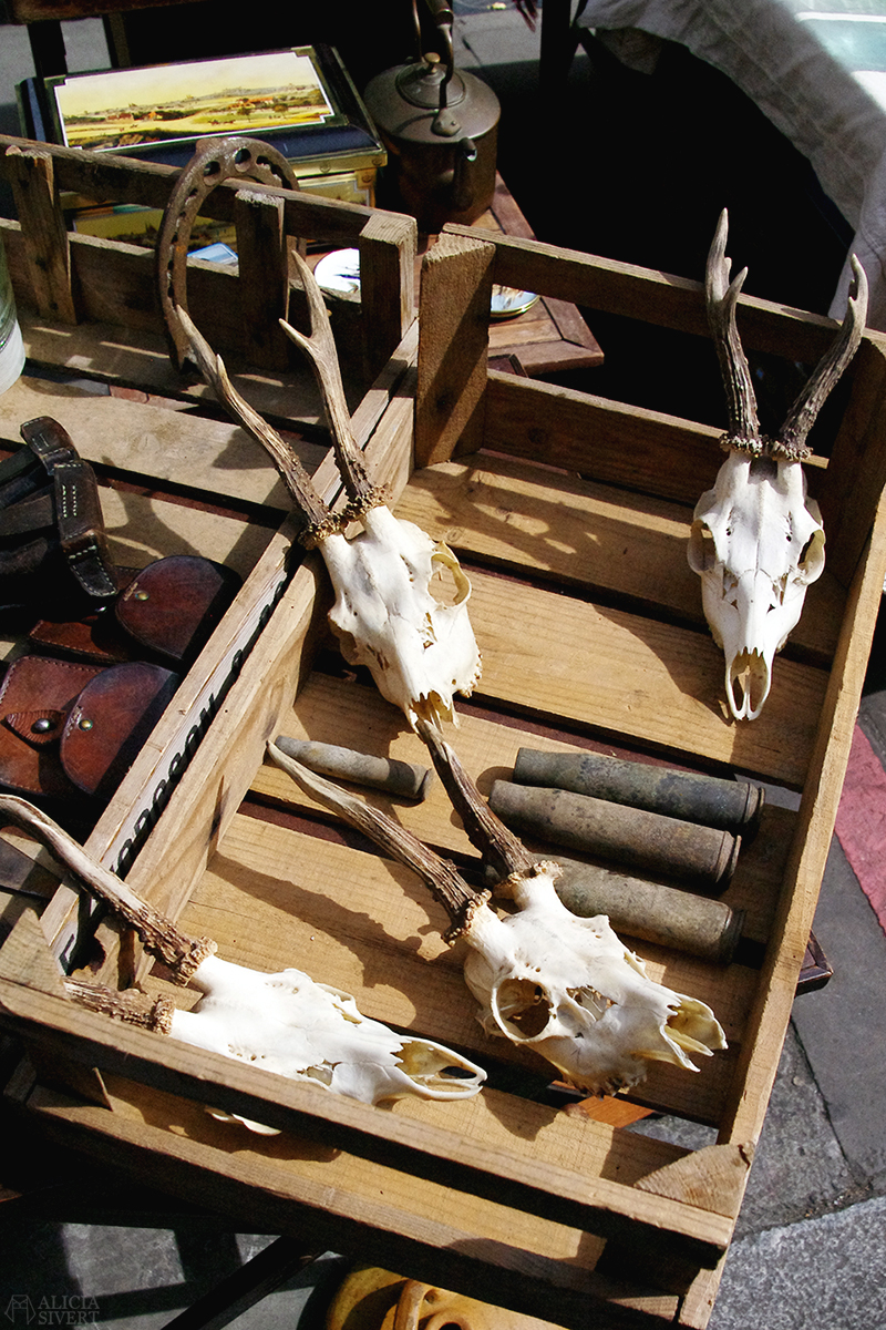 Brick Lane thrift market, photo by Alicia Sivertsson.