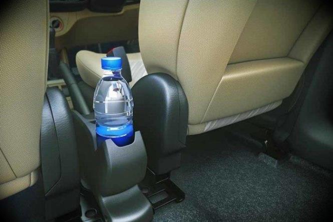 تجنب ترك هذه الاشياء في السيارة لوقتٍ طويل!