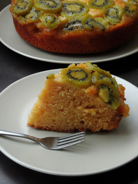 Butterless Wholewheat Kiwi Upside Down Cake Butterless Wholewheat Kiwi Upside Down Cake