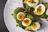 meals lunch in front of your computer and TV: