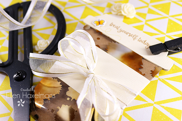 #Thermoweb #foil #decofoil #coffeelovers #honeybeestamps
