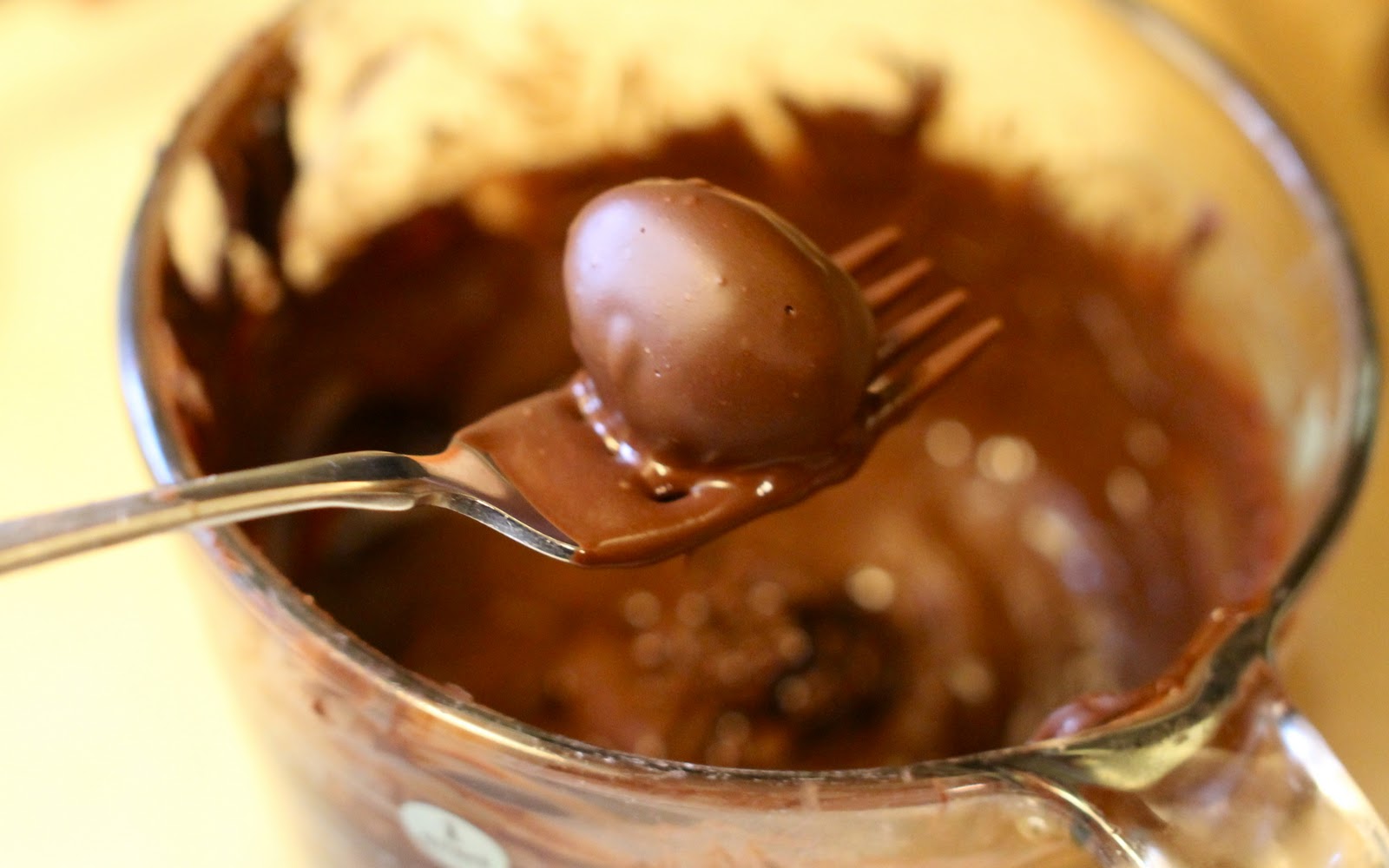 Yammie's Noshery Maple Balls