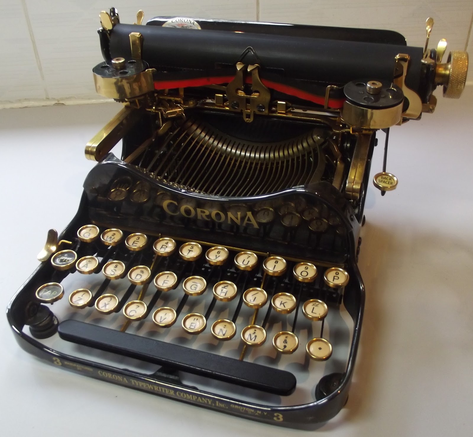 oz.Typewriter Rare and Toy Typewriters For Sale