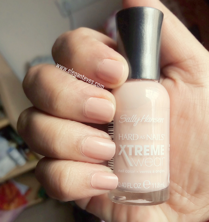 Review and swatch of Sally Hansen Hard As Nails Xtreme Wear nail color:105  Bare It All - Elegant Eves