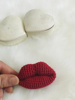 PATRON GRATIS LABIO AMIGURUMI 35945