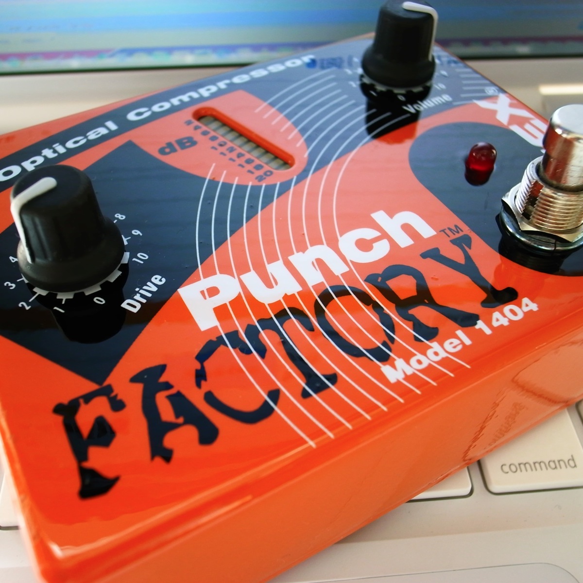 名機】APHEX Punch Factory Model 1404 コンプレッサー 旧型仕様