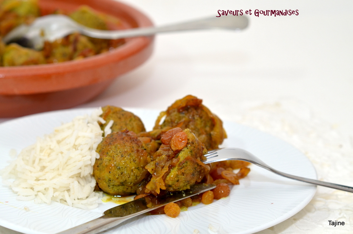 Saveurs et Gourmandises Tajine de boulettes de poulet aux oignons et