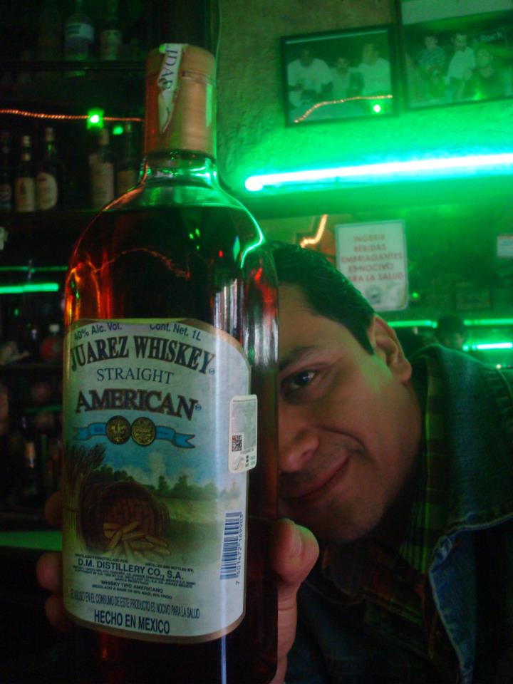 La vida en sí. Alcohol y otras bagatelas Juárez Whiskey