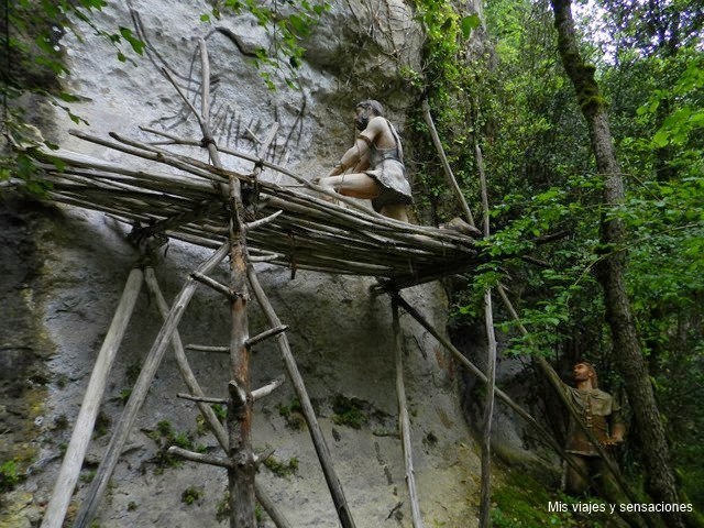 Grutas du Roc de Cazelle, Périgord Negro, Francia