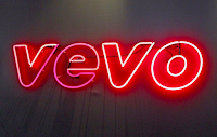Milyonlarca Abonesi Olan Youtube'da En Popüler 10 Müzik Kanalı - Vevo Milyonlarca Abonesi Olan Youtube'da En Popüler 10 Müzik Kanalı - Vevo - Kurgu Gücü