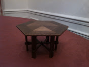 Table hexagonale