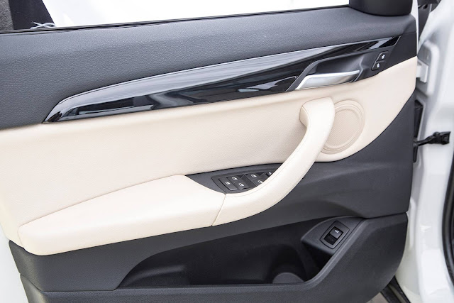 Novo BMW X1 2016 Flex - interior