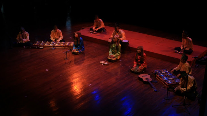Alat Musik Tradisional Sumatera Barat Alat Musik Tradisional Sumatera Barat