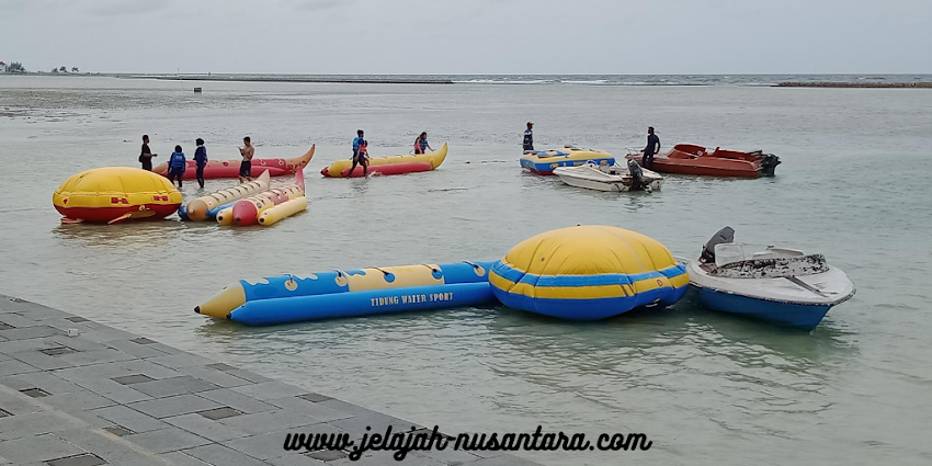 Water Sport Pulau Tidung di Jembatan Cinta - wisata pulau tidung paket wisata private trip pulau tidung 3 hari 2 malam kepulauan seribu selatan