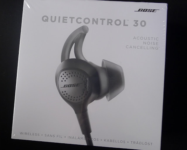 Bose QuietControl 30 (Bose QC30) box