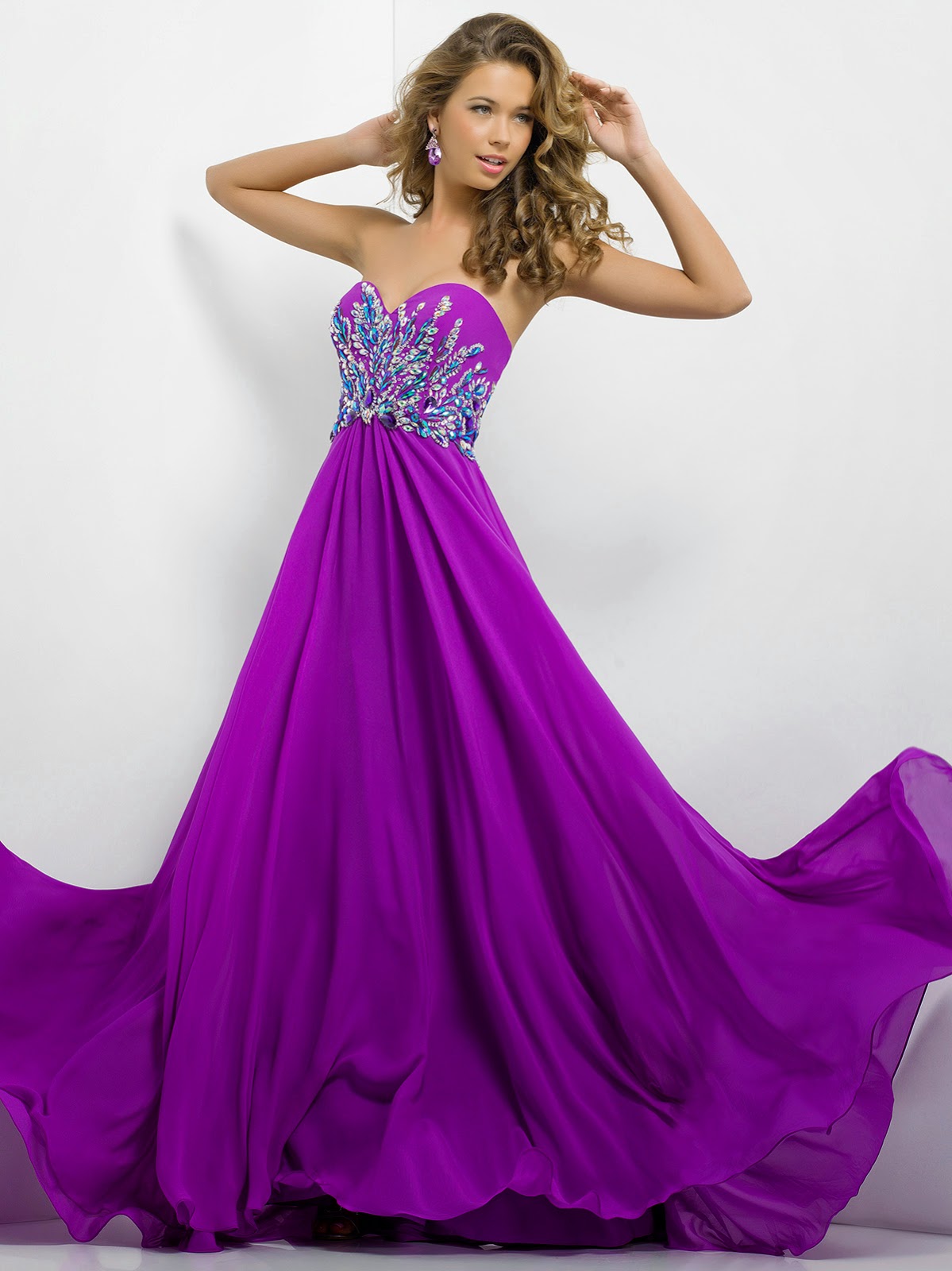 Exclusivos vestidos para jovencitas de fiesta Exclusivos vestidos para jovencitas de fiesta