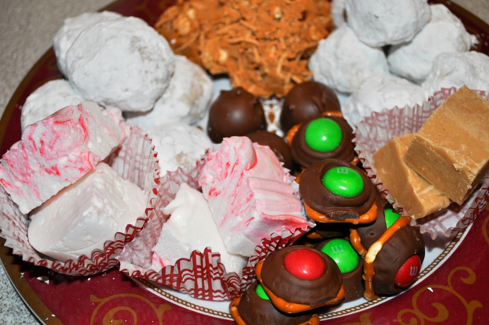 A Pocket Full Of Buttons Christmas Baking Yummy's