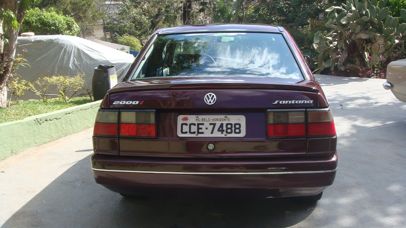 MANGA HOT ROD Volkswagen Santana 2000i 1995 Nova aquisição